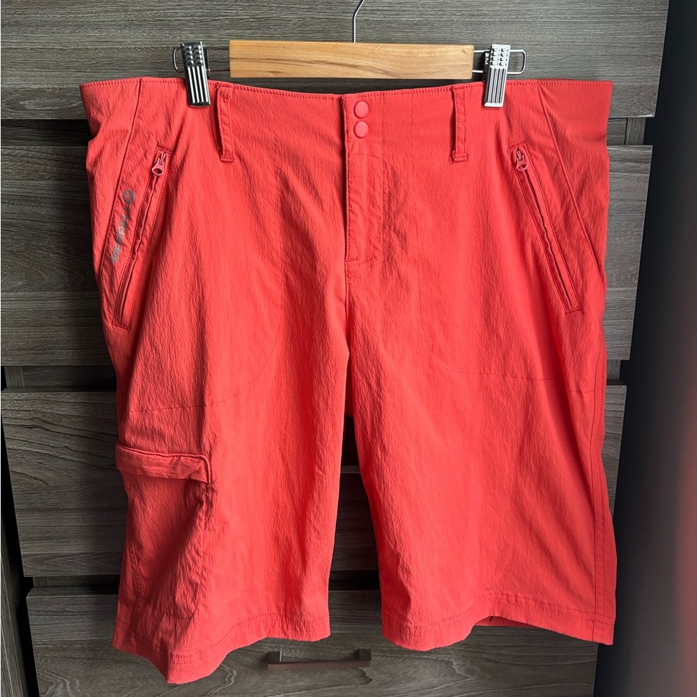 Merrell Women Coral Orange Short Size 12